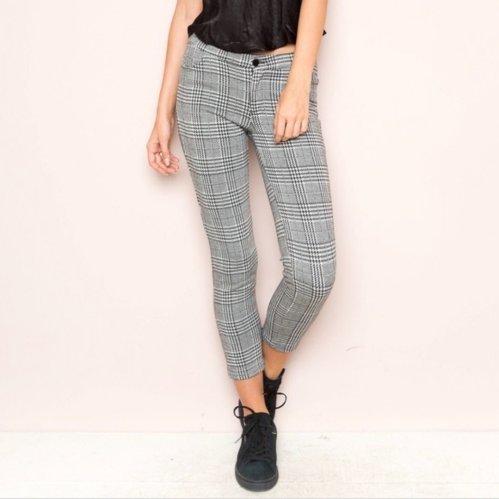 Brandy Melville  Teela Houndstooth Plaid Skinny's